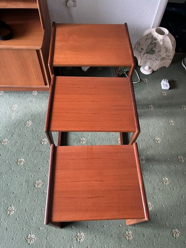 Plan teak nest - plan, tables
