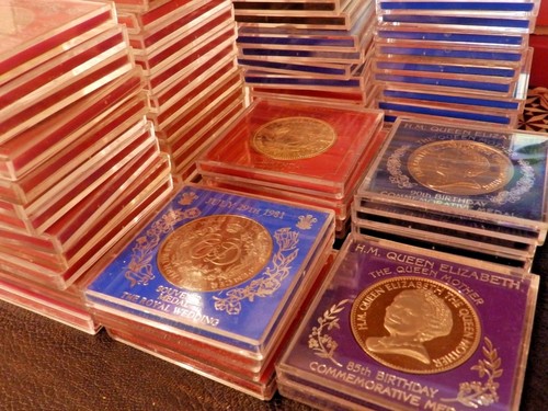 Royal event medallions base - royal,