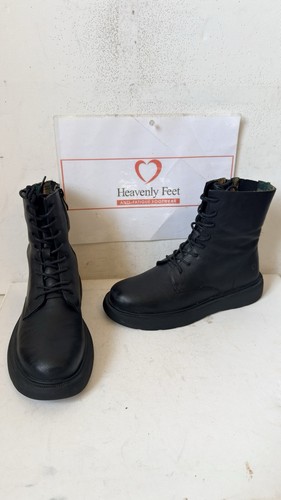 Heavenly feet black boots - feet,