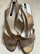 Gorgeous Bronze-Gold Peter