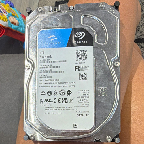 Seagate skyhawk 2tb 5in sata - 2tb, 3.5in