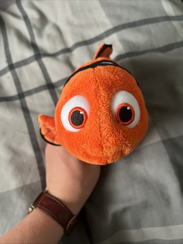 Nemo finding disney - nemo,