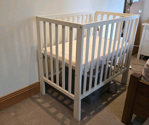 Mamas and papas - , cot