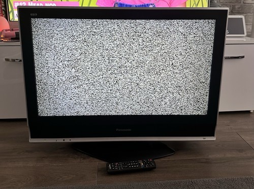 Panasonic viera lcd tv - panasonic,