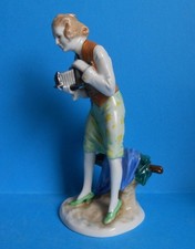 Metzler & Ortloff Porcelain ~ Art Deco ~ 1930s Lady Photographer Figurine