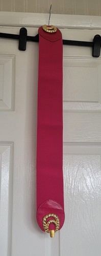 Ladies pink elasticated belt