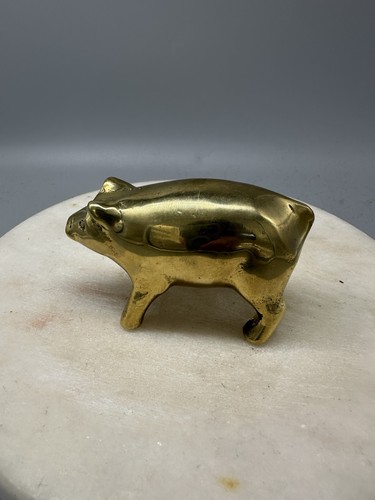 Vtg brass pig made taiwan - pig,