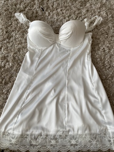 Satin lace senza chemise - lace,