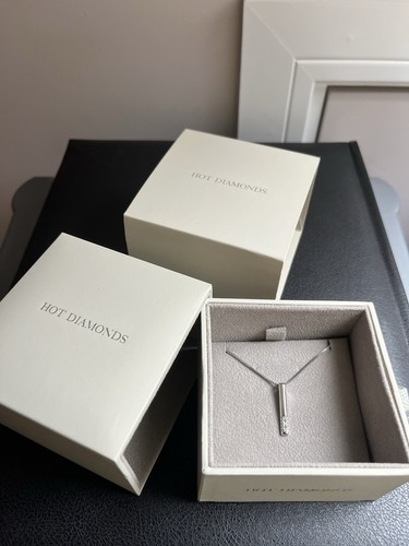 Hot diamonds silver and - silver,