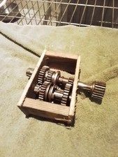 BSA BANTAM D1 D3 GEARBOX   BSA
