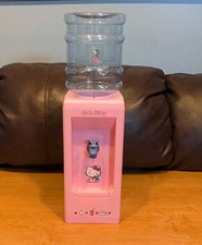 VINTAGE HELLO KITTY WATER