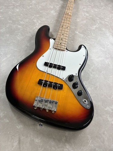 Squier fender jazz - squier, by