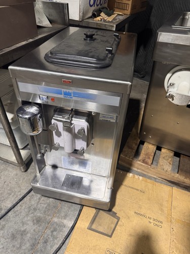 Taylor 702 soft serve ice - taylor,
