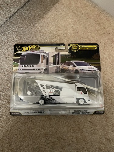 Hot wheels premium - hot, team