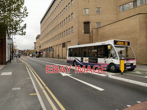 Photo first manchester bus - first,