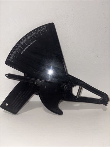 Skinfold caliper for body fat - caliper,