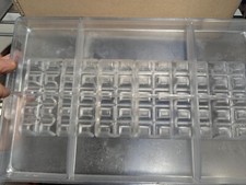 chocolate world 2093 mini bar