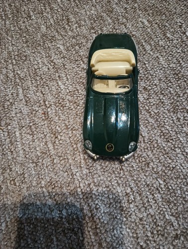 Burago scale die cast - burago,