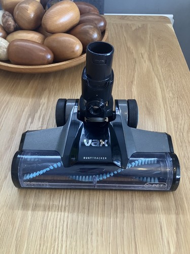 Vax blade 4 - vax, tracker