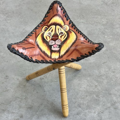 Legged wood stool - wood, with