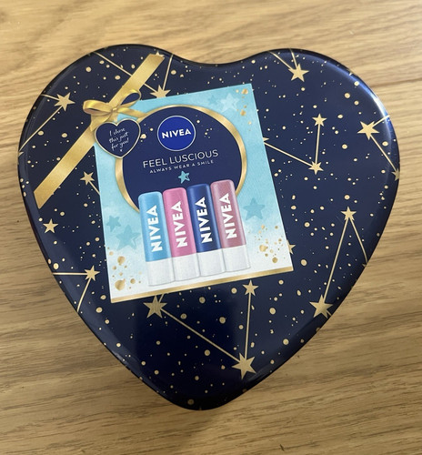 Nivea caring lip balm heart - nivea,