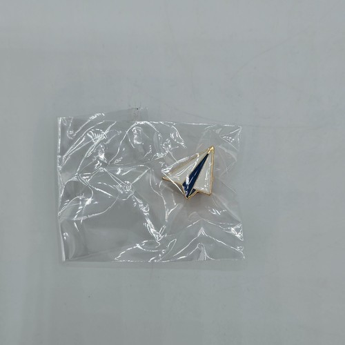 Cute enamel pin - pin, kawaii