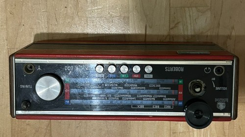 Roberts r600 vintage radio - r600, red