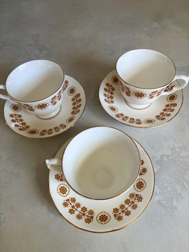 Royal kent bone - bone, floral