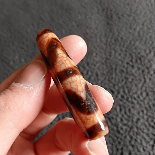 Tibetan agate pre - tibetan,