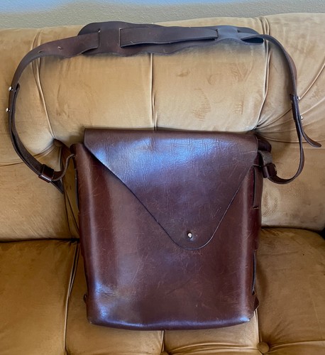 Unisex dean messenger bag - messenger,