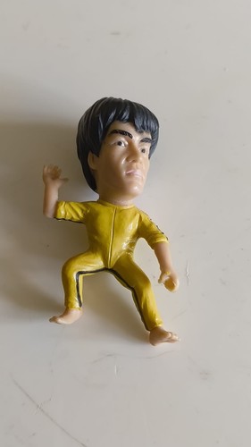 Bruce lee figurine - bruce,