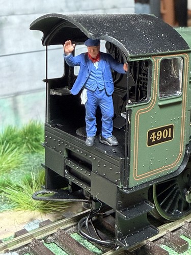 Gauge scale figures - oo,