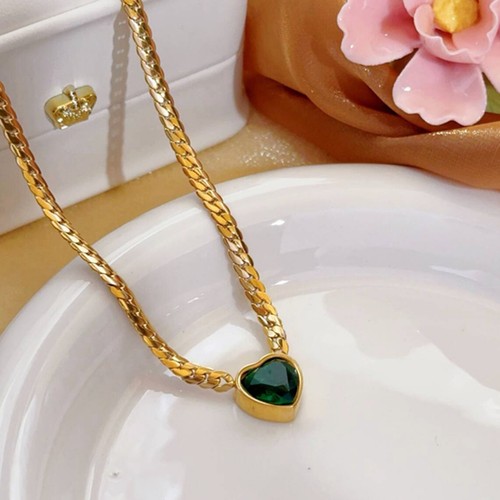 Green heart necklace earrings - necklace,