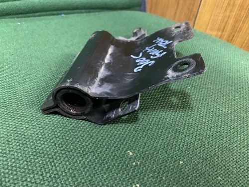 Chrysler 300c front - bumper, tow