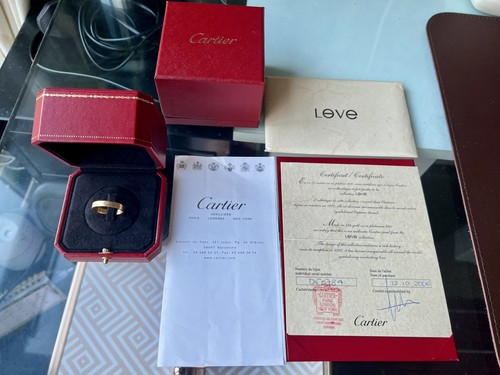 Cartier love ring 18ct size - 18ct,