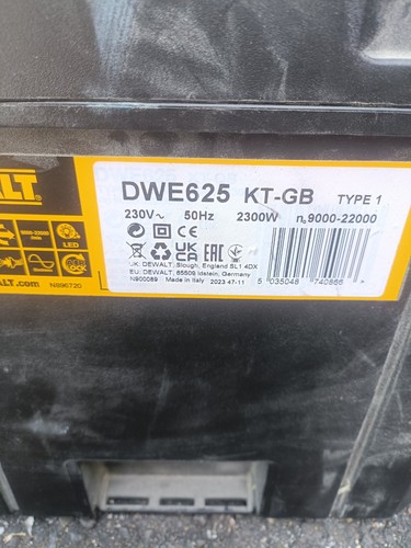 Dewalt dwe625kt 2300w - dewalt,