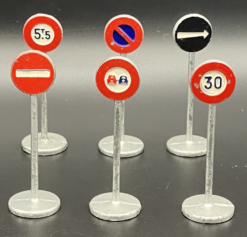 1950s dinky toys - no.40, /
