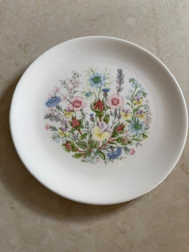 Aynsley wild tudor 22cm - aynsley,