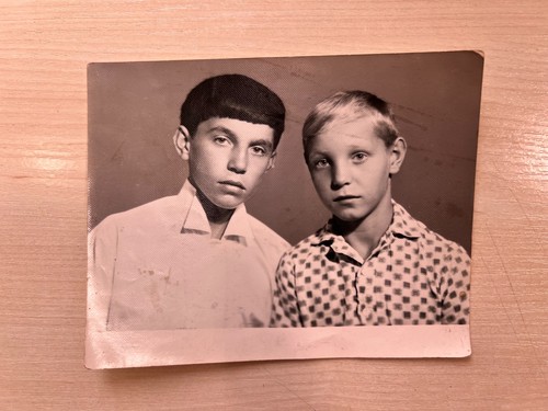 1970s teenagers boy blonde - boy,