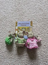 Li'l Woodzeez Bitty Fix It Shop Mouse Family And Book