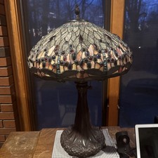 Tiffany Inspired Table Lap