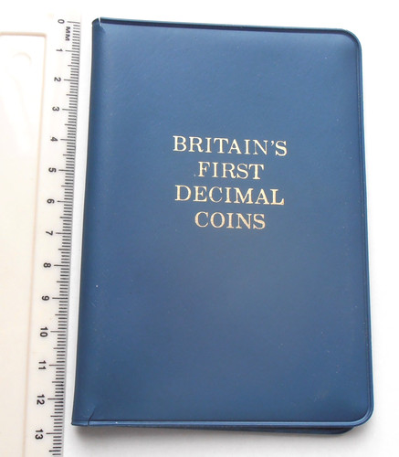 Britains first decimal coins - britains, 5