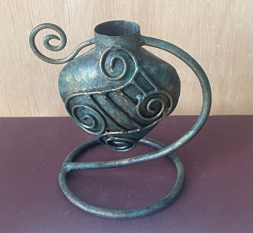Suspended textured vase rustic - textured,