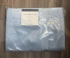 BNWT TOMMY HILFIGER BATH