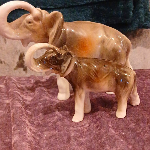 Royal dux pair ceramic - dux,