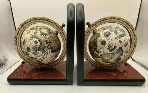 Vintage spinning world globe - spinning,