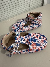 Monkey Feet Girl’s Shoes Sz