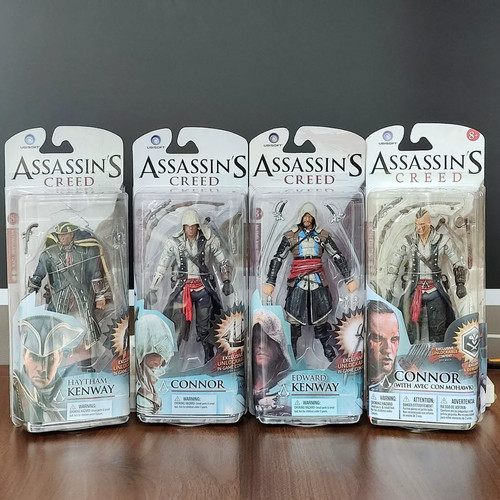 Assassin creed figure - assassin’s,