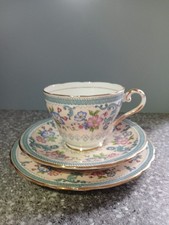 Beautiful Vintage Aynsley Tea Cup, Saucer And Plate In Stratford Shape
