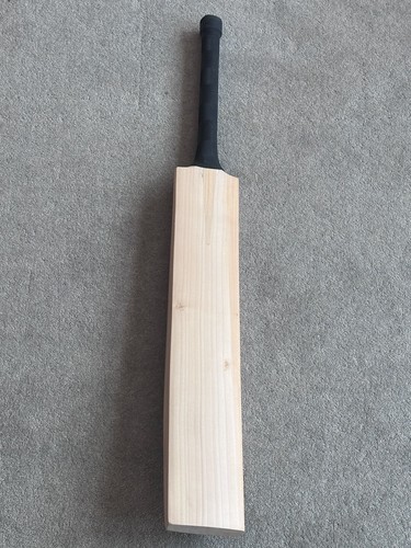 Malik plain laminate - mb,